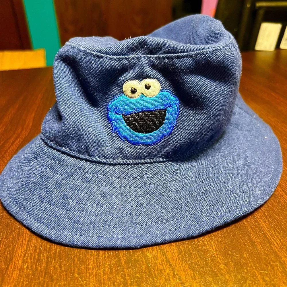 Sesame Street x Coppertone Cookie Monster Toddler 12-18mo Bucket Hat Limited Ed.
